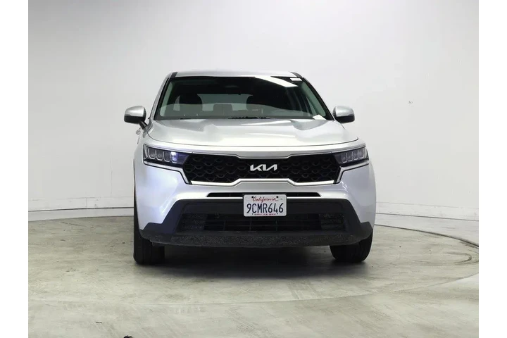 $22998 : Kia Sorento 2022 LX 4dr SUV image 5
