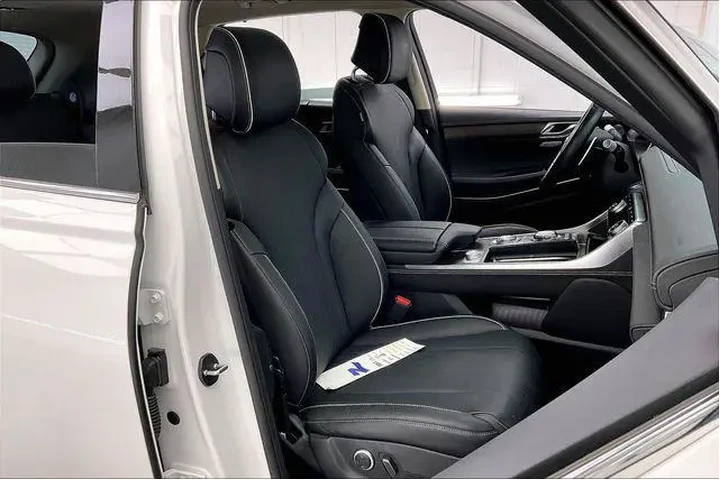 $39990 : Genesis GV80 2023 AWD 2.5T 4 image 7