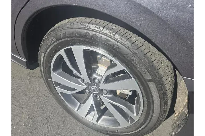 $38950 : Honda Odyssey 2024 Touring 4 image 9