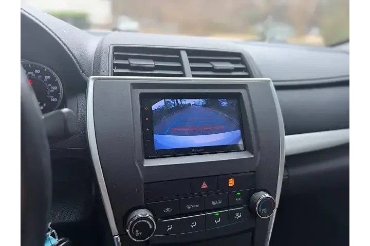 $5500 : 2015 Toyota Camry SE image 10