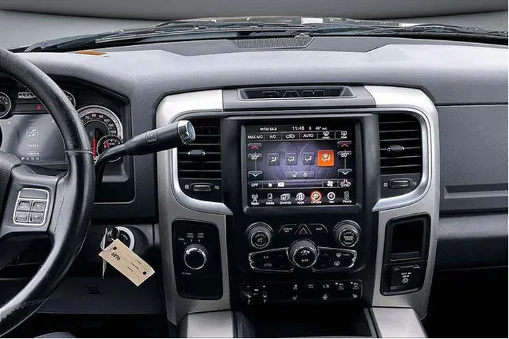 $29000 : Ram 2500 2017 4x4 SLT 4dr Me image 10