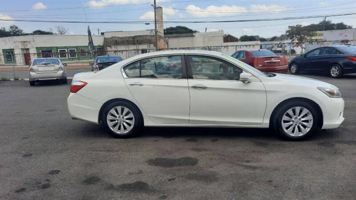 $8995 : 2015 Accord EX image 4