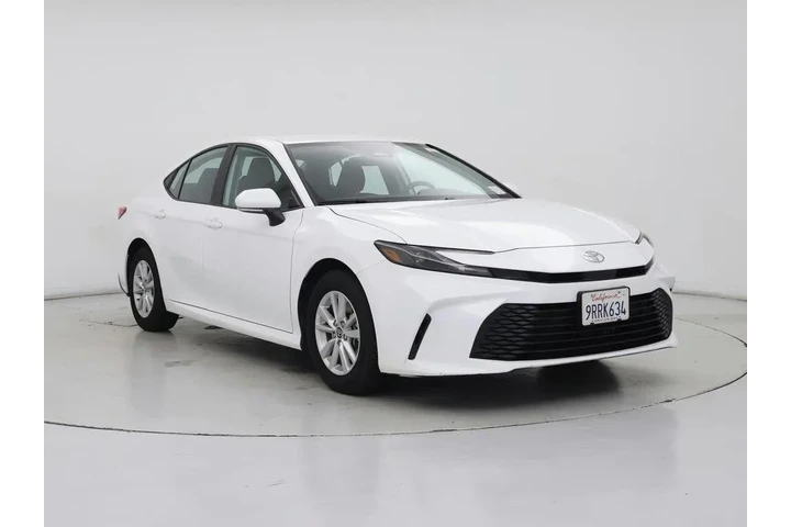 $27998 : Toyota Camry 2025 LE 4dr Sed image 1