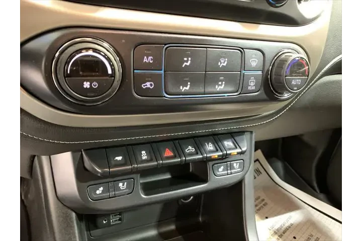 $32589 : GMC Canyon 2021 4x4 Denali 4 image 8