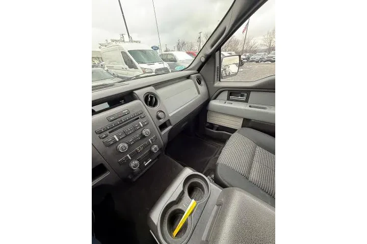 $16987 : Ford F-150 2014 4x4 STX 4dr image 10