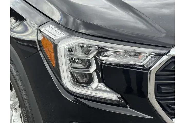 $20865 : GMC Terrain 2023 AWD SLE 4dr image 7