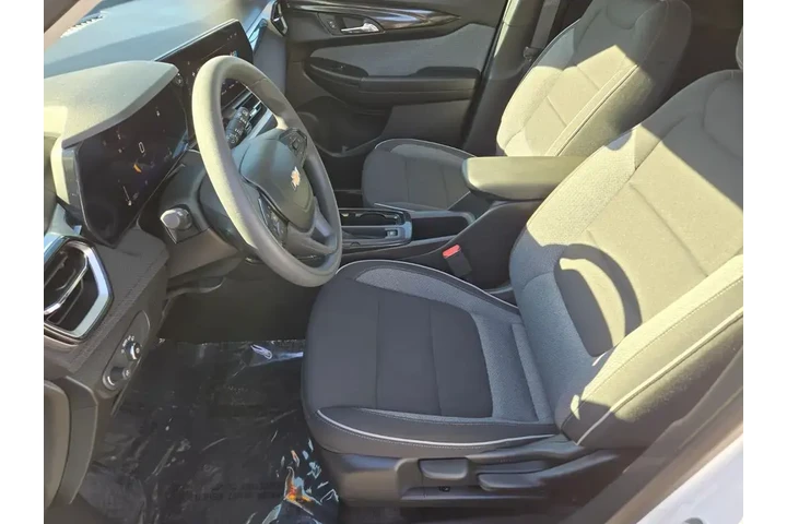 $24733 : Chevrolet Trailblazer 2025 L image 10