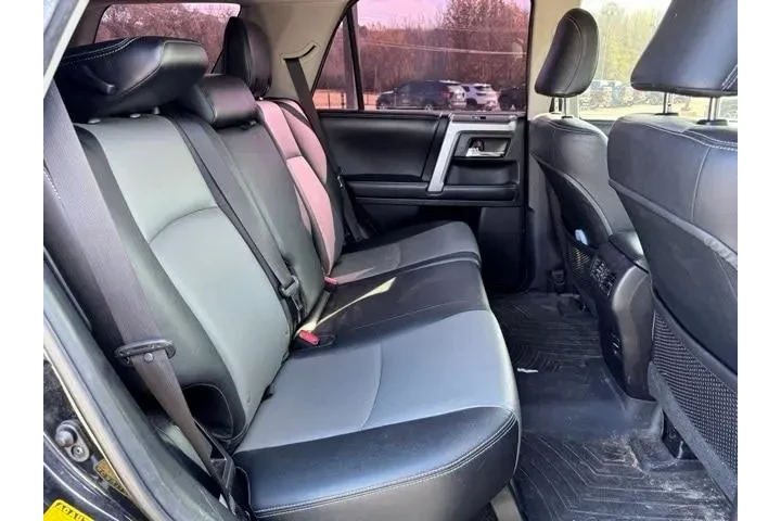 $19754 : Toyota 4Runner 2015 4x2 SR5 image 9