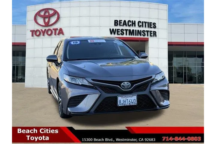 $20895 : Toyota Camry 2019 SE 4dr Sed image 3