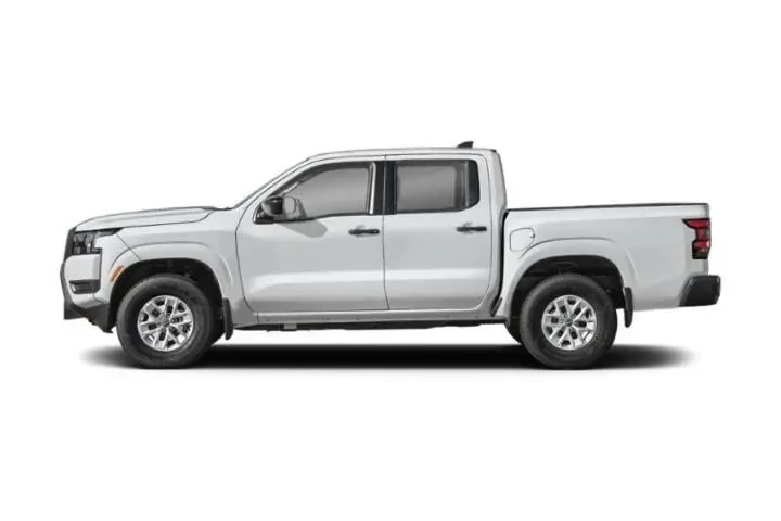 $33780 : Nissan Frontier 2026 4x2 SV image 3