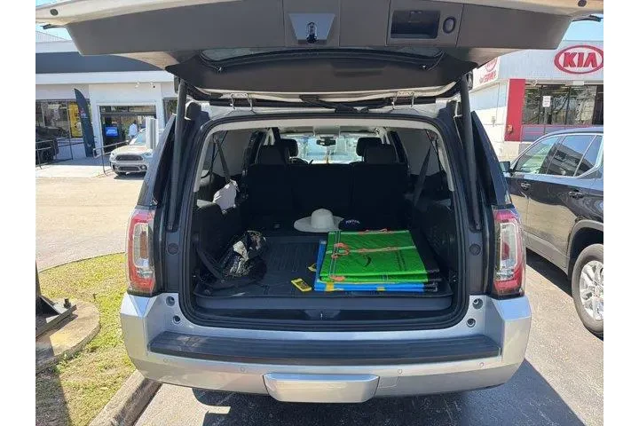 $26991 : GMC Yukon XL 2019 4x2 SLE 4d image 5