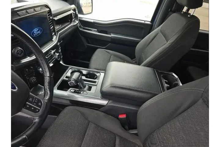 $36000 : Ford F-150 2022 4x4 XLT 4dr image 10