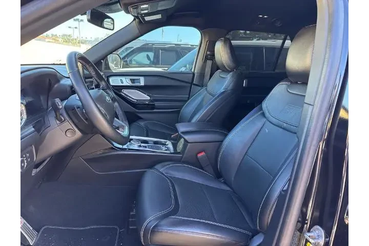 $39853 : Ford Explorer 2022 AWD ST 4d image 7