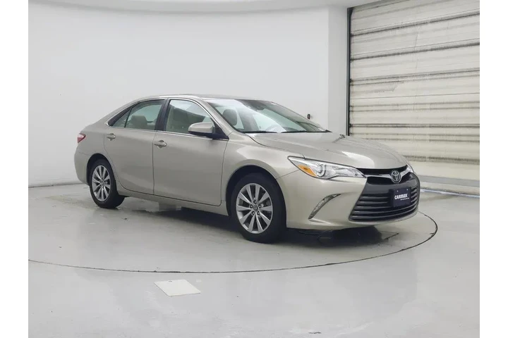 $23998 : Toyota Camry 2017 XLE 4dr Se image 1