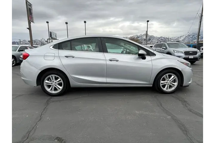 $5998 : Chevrolet Cruze 2018 LT Auto image 2