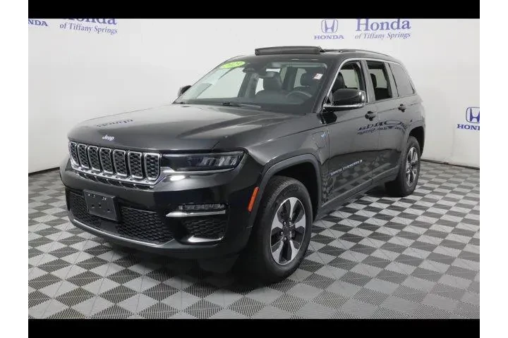 $27875 : Jeep Grand Cherokee 2023 4x4 image 3