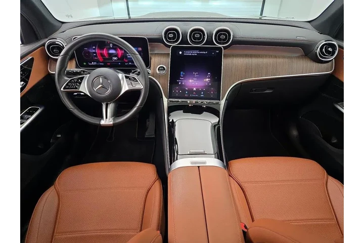 $39998 : Mercedes-Benz GLC 2024 GLC 3 image 9