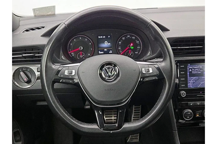 $19998 : Volkswagen Passat 2021 R-Lin image 10