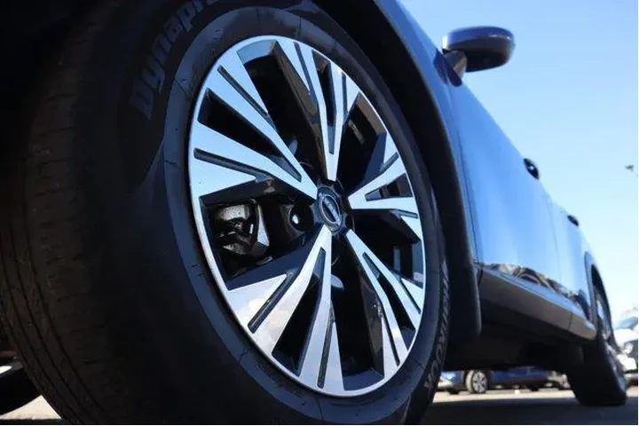 $19890 : Nissan Rogue 2022 AWD SV 4dr image 9