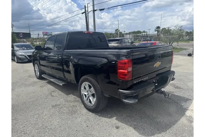 $13797 : 2017 Silverado 1500 Custom image 9