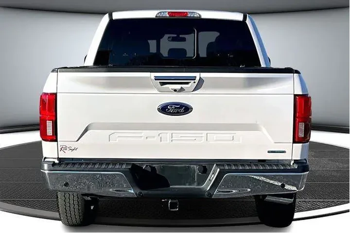 $29000 : Ford F-150 2019 4x4 Lariat 4 image 5