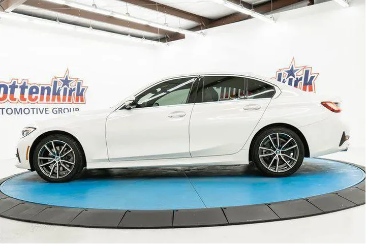 $25195 : BMW 3 Series 2020 AWD 330i x image 5