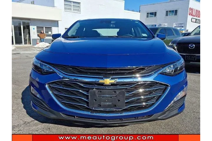 $17987 : Chevrolet Malibu 2023 LT 4dr image 8