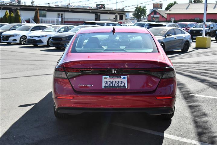 $23574 : Accord Sedan LX image 7