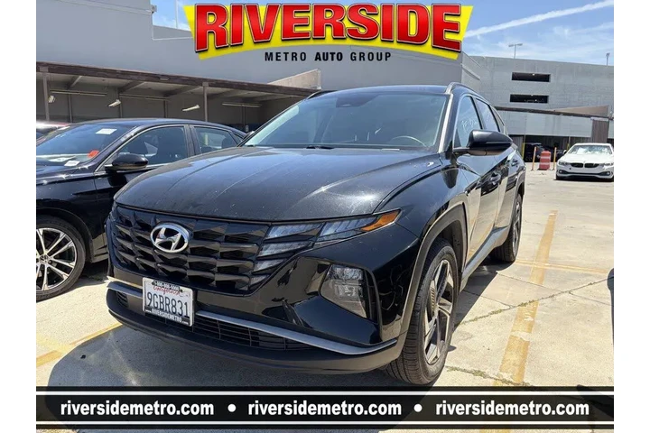 $24881 : Hyundai TUCSON 2023 AWD SEL image 1