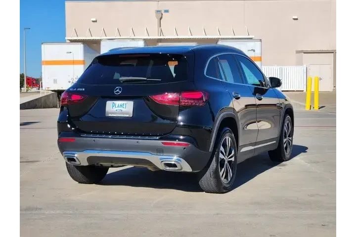 $33261 : Mercedes-Benz GLA 2024 GLA 2 image 5