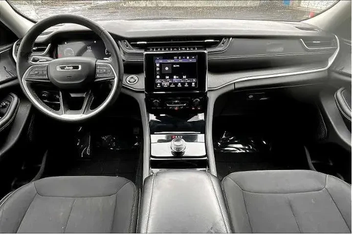 $23995 : Jeep Grand Cherokee 2023 4x4 image 10