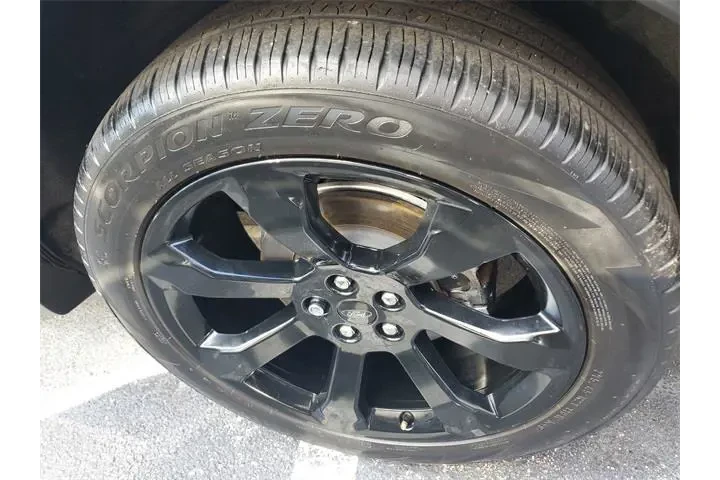 $27990 : Ford Explorer 2022 ST-Line 4 image 5