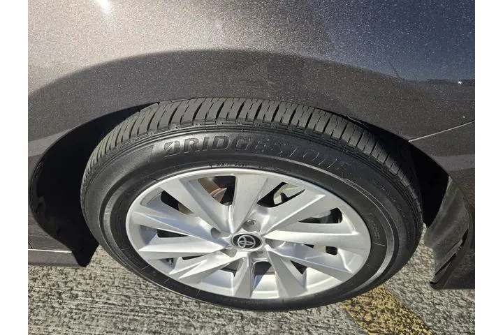 $21491 : Toyota Camry 2022 LE 4dr Sed image 6