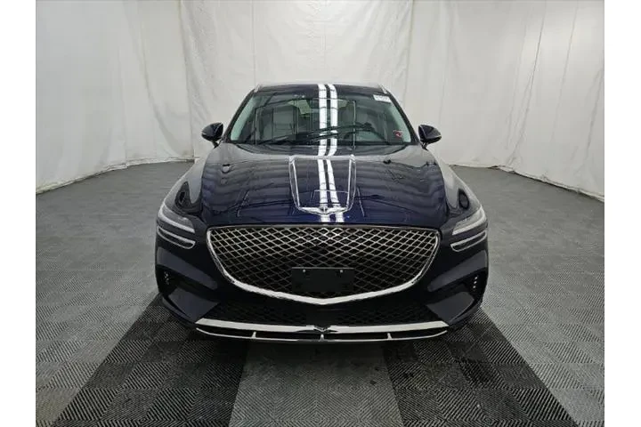 $37995 : Genesis GV70 2025 AWD 2.5T S image 2