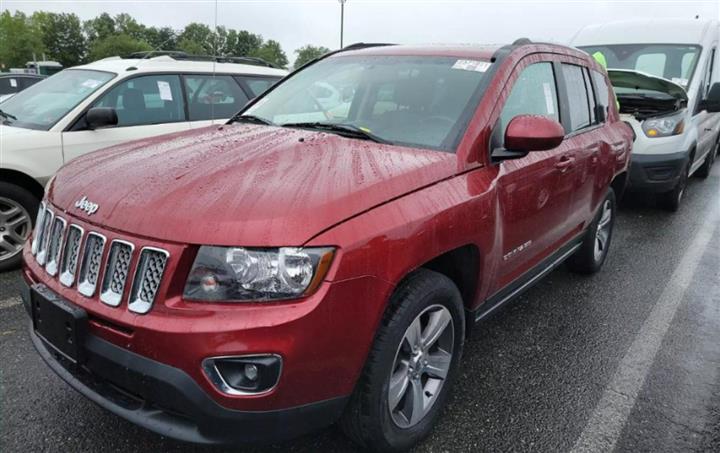 $14000 : 2017 JEEP COMPASS image 9