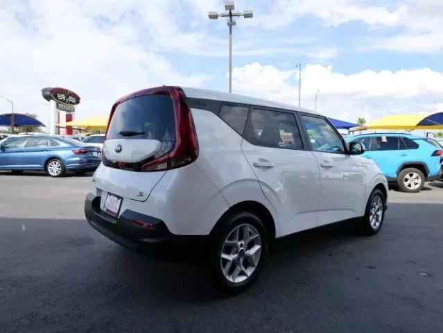 $23995 : Pre-Owned 2020 Soul S Wagon 4D image 5