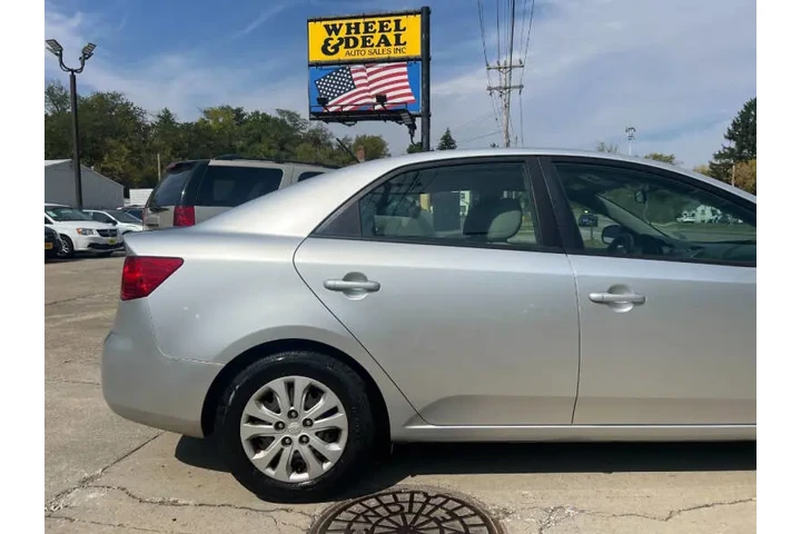 $4295 : 2013 Forte EX image 5