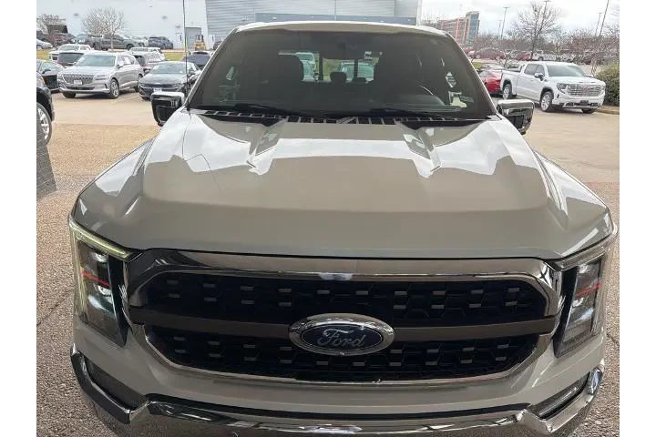 $38867 : Ford F-150 2021 4x4 XL 4dr S image 3