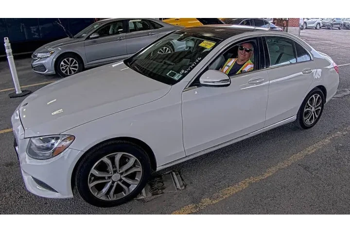 $12995 : 2016 Mercedes-Benz C-Class C image 4