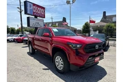 2024 Tacoma TRD Sport Double thumbnail