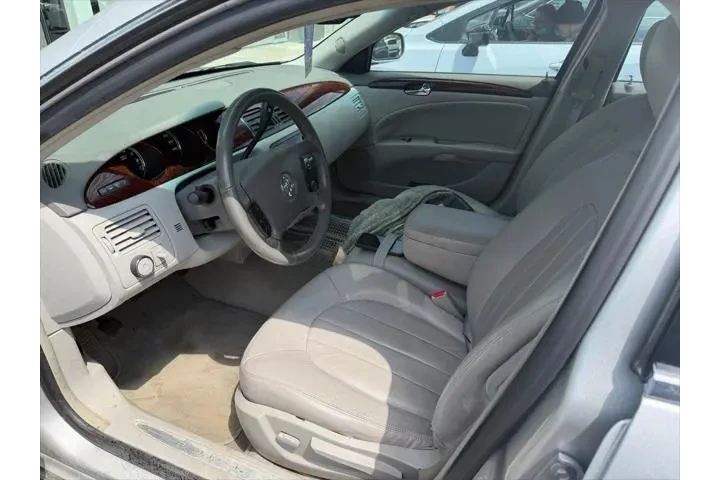 $6466 : Buick Lucerne 2011 CX 4dr Se image 6