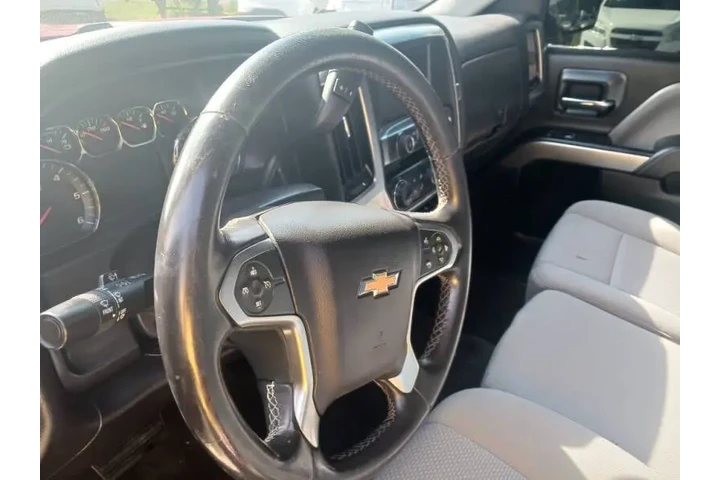 $12800 : 2015 Silverado 1500 LT image 3