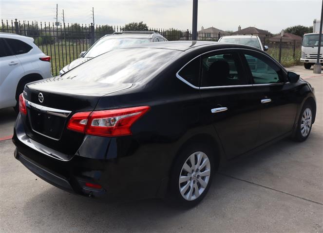 2019 Sentra S CVT image 6