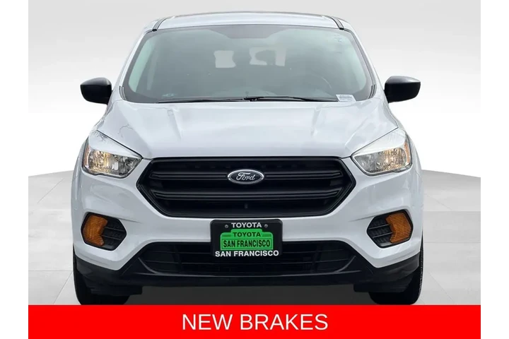 $9998 : 2017 Escape S image 8