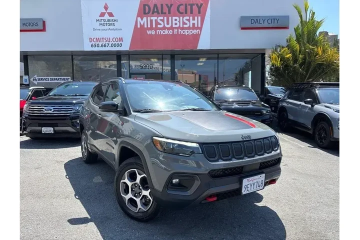 $22388 : Jeep Compass 2022 4x4 Trailh image 1