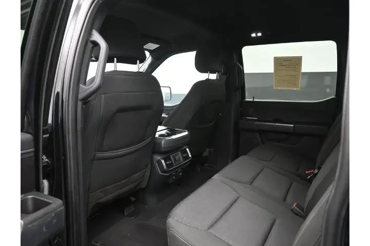 $32975 : Ford F-150 2023 4x2 XL 4dr S image 2