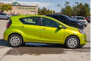 2016 Prius c One thumbnail