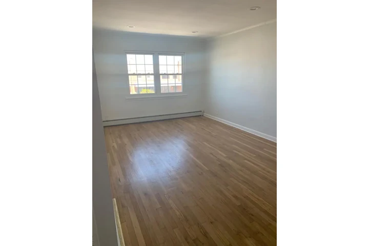 $3500 : Apt. 3 Dormitorios 1.5 Banos image 3