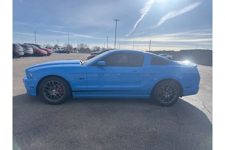 $18982 : Ford Mustang 2014 V6 Premium image 4