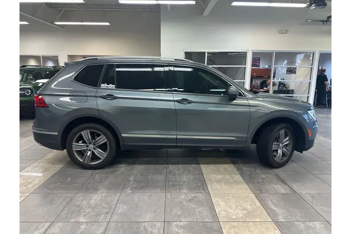 $18000 : Volkswagen Tiguan 2020 AWD S image 9